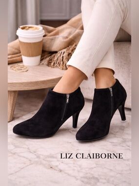 Liz Claiborne Black Suede Side Zip Ankle Booties Heeled Boots